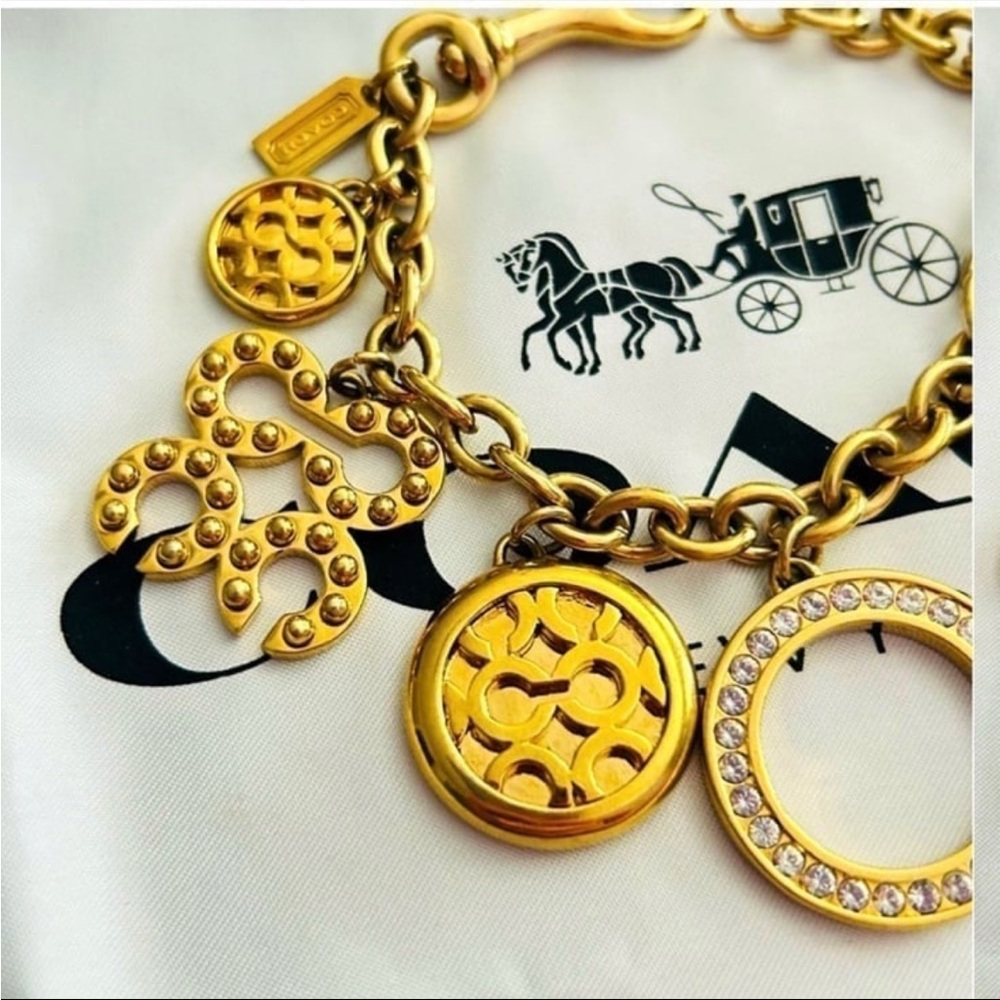 💰SOLD💰Vintage Coach Charm Bracelet - Picture 5 of 11